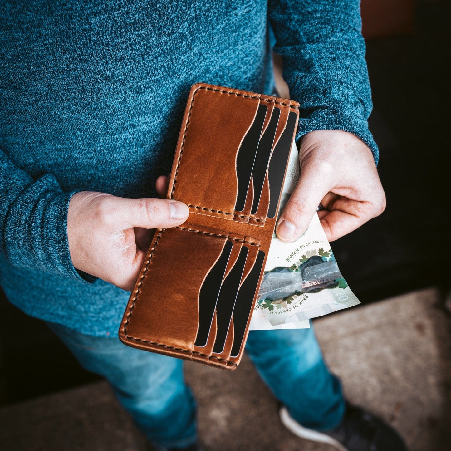 Traditional Bifold Leather Wallet